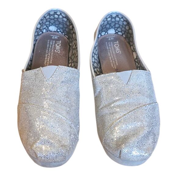 TOMS Silver Sparkle Glitter Flats Slip On Shoes Size 7 - Picture 3 of 9